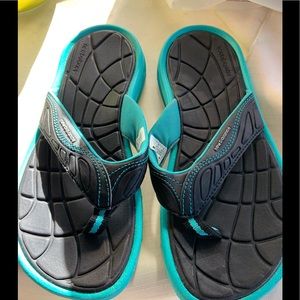 new balance solace womens cushioned sport flip flops